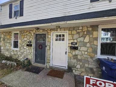 Main picture of 645 Roberts Ave