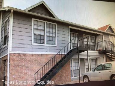 Main picture of 8129 Foxfire Ln