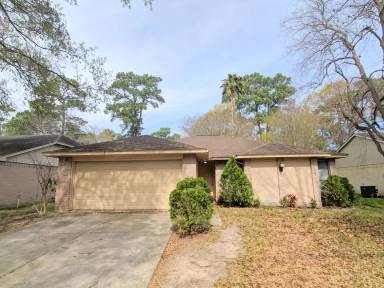 Main picture of 4527 Towergate Dr