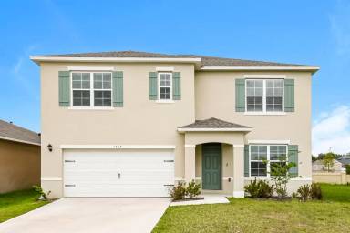 Main picture of Kinsman Pointe Community