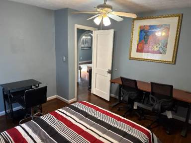 Main picture of 1333 Peachcrest Rd