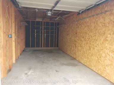 Main picture of 1009 N Stilson Rd
