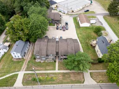 Main picture of 164 S Portage St