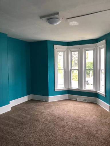 Main picture of 30 Academy St