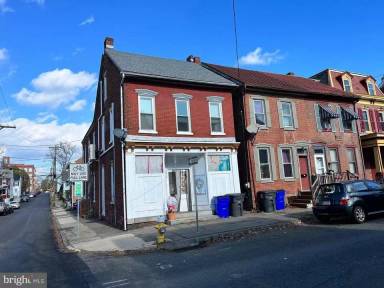 Main picture of 343 Chestnut St