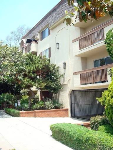 Main picture of 6th Street Apartments