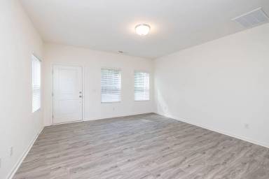 Main picture of 436 Kinnerton Pl