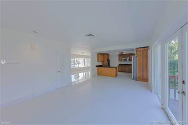 Main picture of 1540 Catalonia Ave