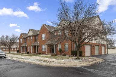 Main picture of 13081 Turnberry Ct