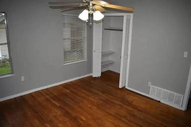 Main picture of 108 Park Dr