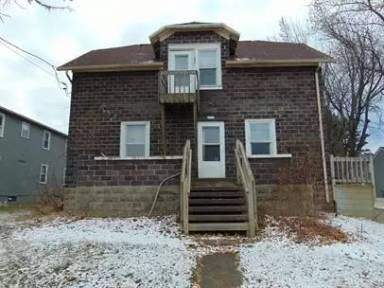 Main picture of 2417 Glendale Ave