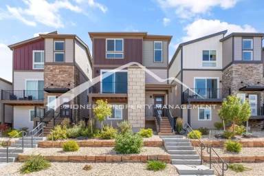 Main picture of 6697 Cool Breeze Dr