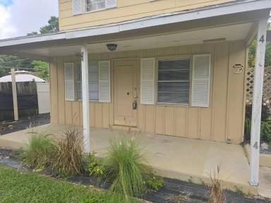 Main picture of 631 Avenue H NW