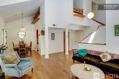 Main picture of 1115 Creekside Way