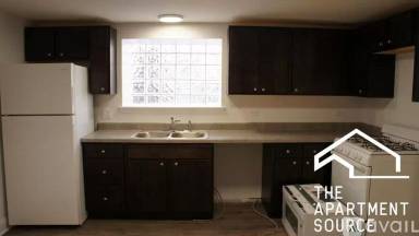 Main picture of 1524 N Kedzie St & 3209-3211 W Pierce St