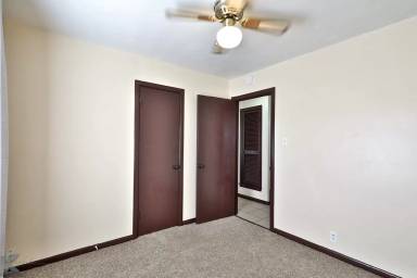 Main picture of 3658 Ambler Ave
