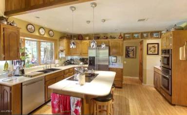 Main picture of 426 E Carol Ann Way