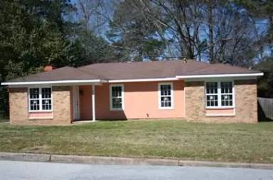 Main picture of 619 Thomas Dr