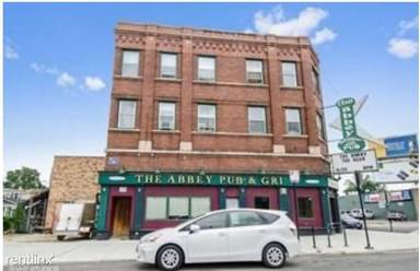 Main picture of 3420 W Grace St