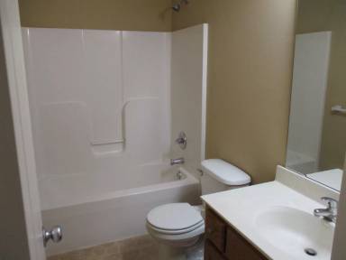 Main picture of 425 Hawthorne Blvd