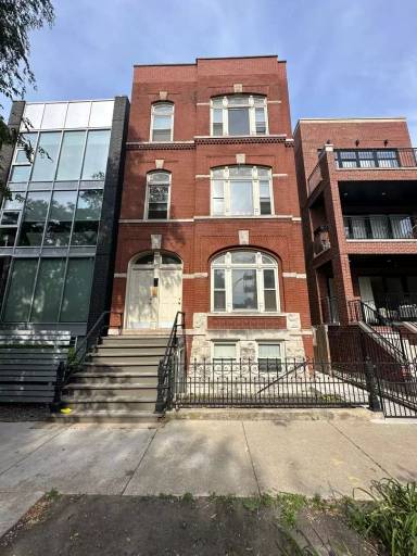 Main picture of 1013 N Winchester Ave