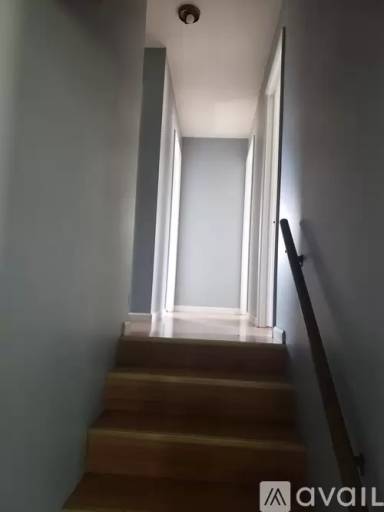 Main picture of 734 W Leawood Dr