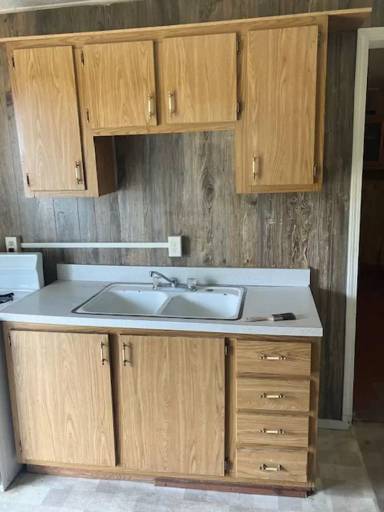 Main picture of 918 South Bell Street