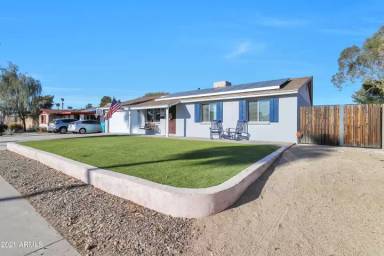 Main picture of 3630 E Friess Dr