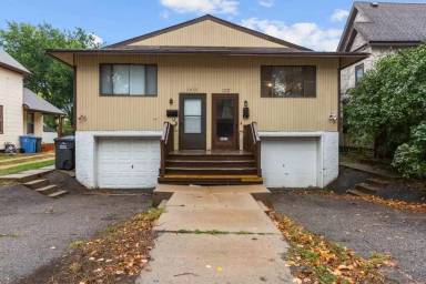 Main picture of 1815 Polk St NE