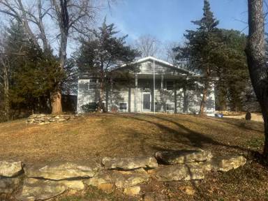 Main picture of 1054 Wellington Rd