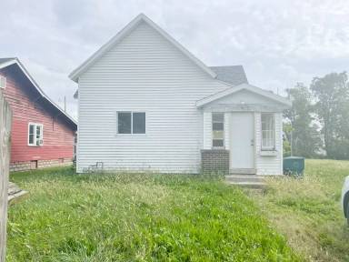 Main picture of 1508 N Elm St