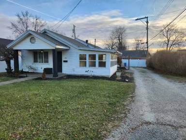 Main picture of 14 Bowman Ave