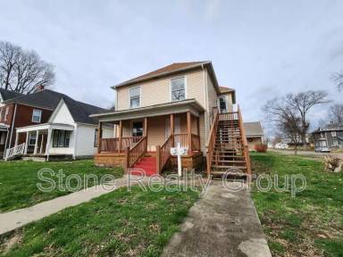 Main picture of 103 S 18th St