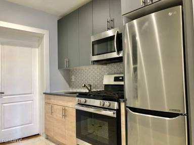 Main picture of 400 Central Ave