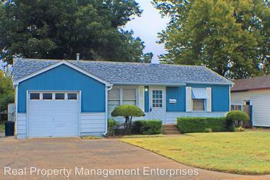 Main picture of 4529 NW 43rd St