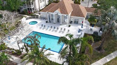 Main picture of Central Park II Condominium