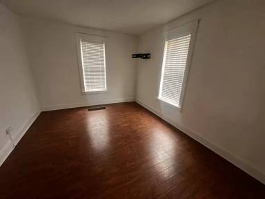 Main picture of 2118 Denison Ave