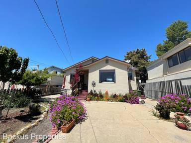 Main picture of 236 Van Buren St