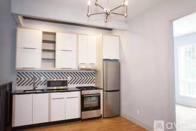 Main picture of 1508 New York Ave