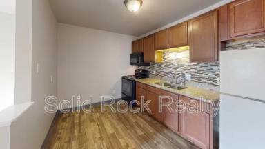 Main picture of 3341 E Fountain Blvd