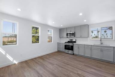 Main picture of 5714 Cimarron St