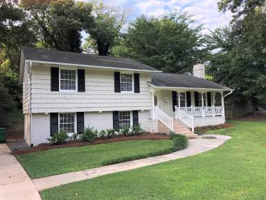 Main picture of 114 Scofield Rd