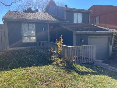 Main picture of 3333 Chetwood Pl
