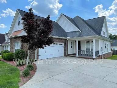 Main picture of Jackson Crossing Apartments