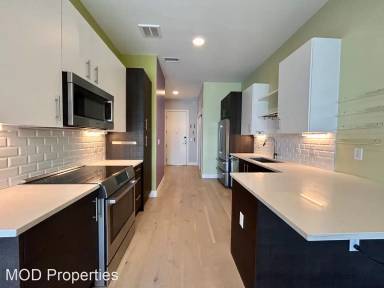 Main picture of 2525 Arapahoe St