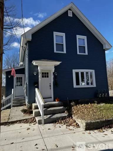 Main picture of 161 Beech St