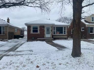 Main picture of 15578 Regina Ave