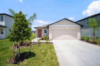 Main picture of 17584 Monte Isola Way