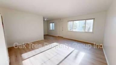 Main picture of 955 75th Ave