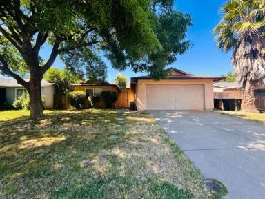 Main picture of 6841 Castleberry Cir